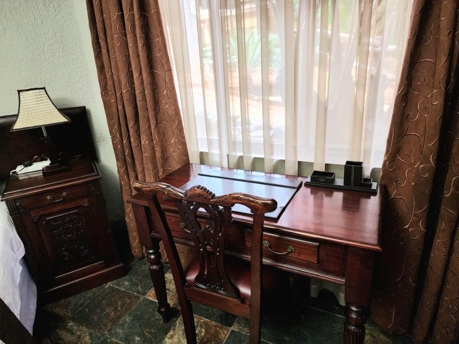 Goodnight Guest Lodge Йоханесбург Екстериор снимка